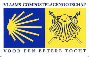 Zelfklever met het logo van het Vlaams Compostelagenootschap